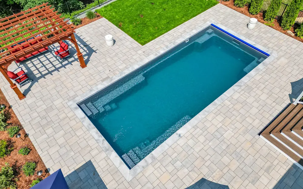 Vox Landscape Design: fiberglass swimming pool builders for southern MO